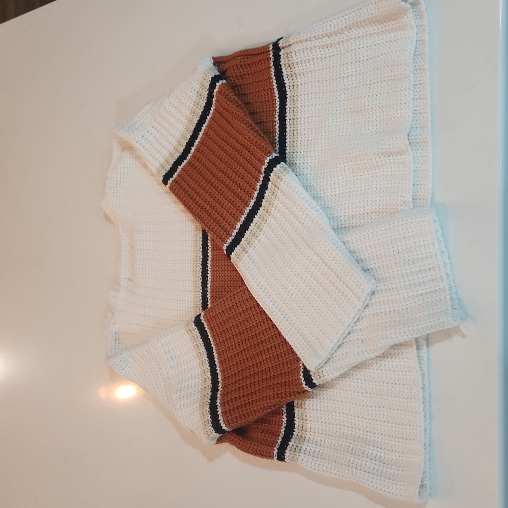 Girls, color block sweater, size large, burnt orange, black, white,Chloe + Cyrus